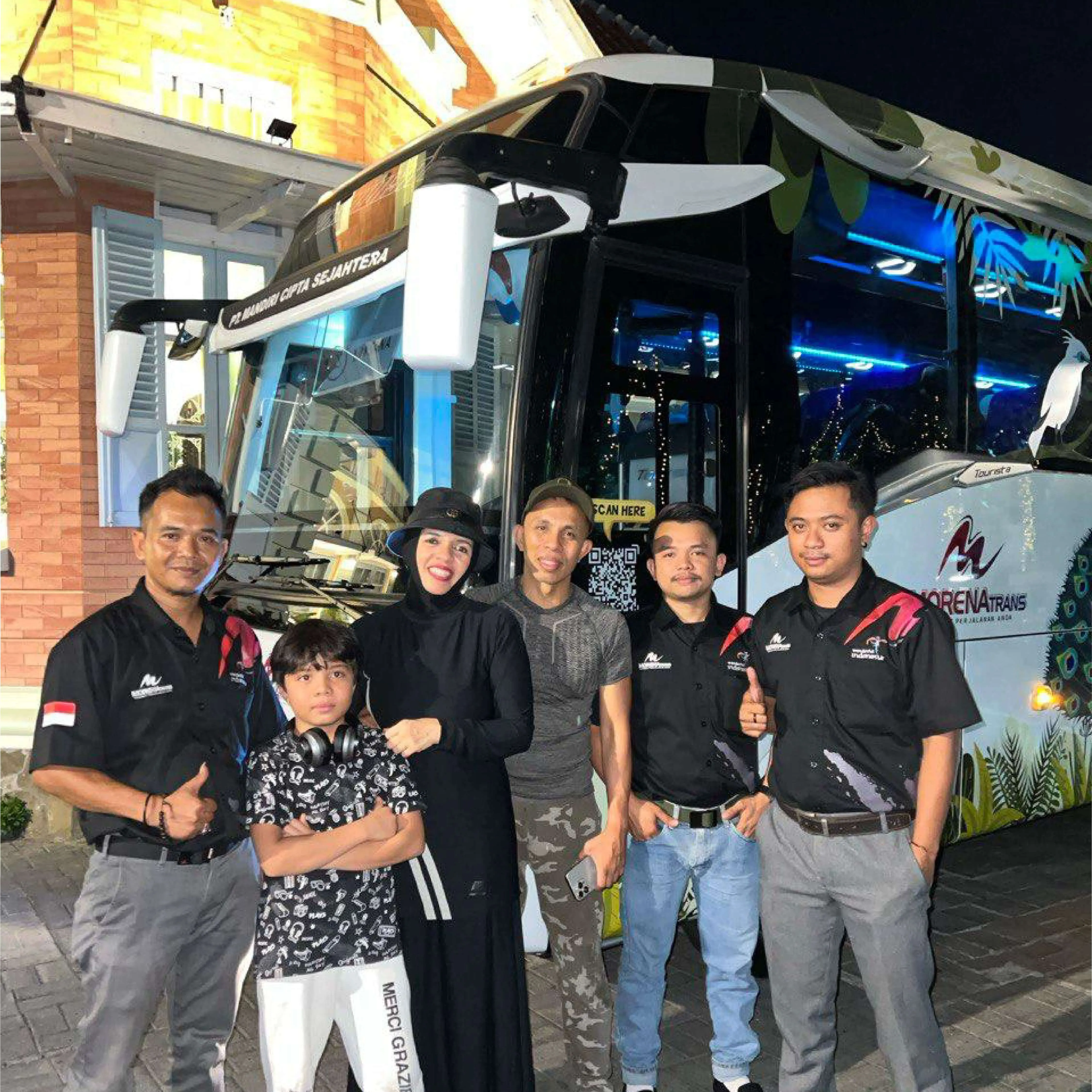 Galeri Morena Trans bersama Gen Halilintar Melakukan Java Trip